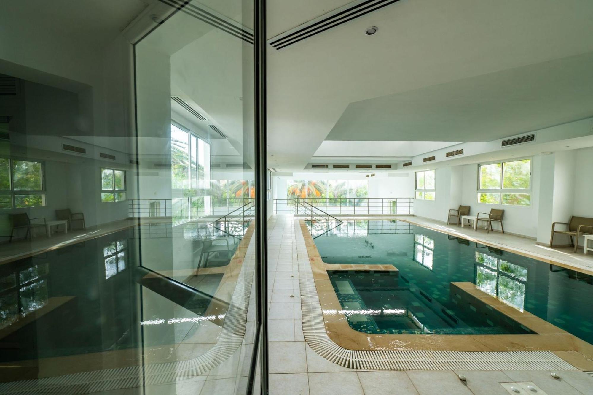 Golden Tulip President Hotel